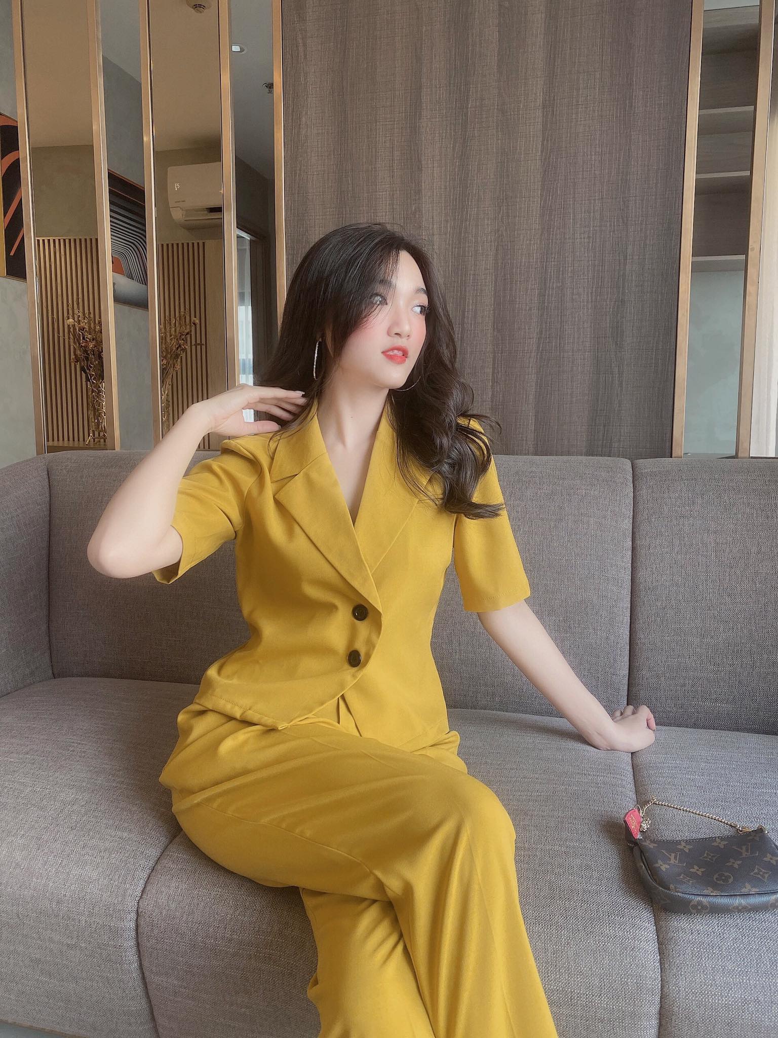 Set Blazer Tay Ngắn + Quần Dài
