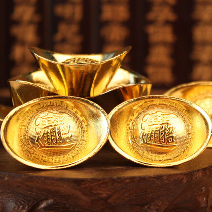 Thỏi vàng thuyền hút tài lộc