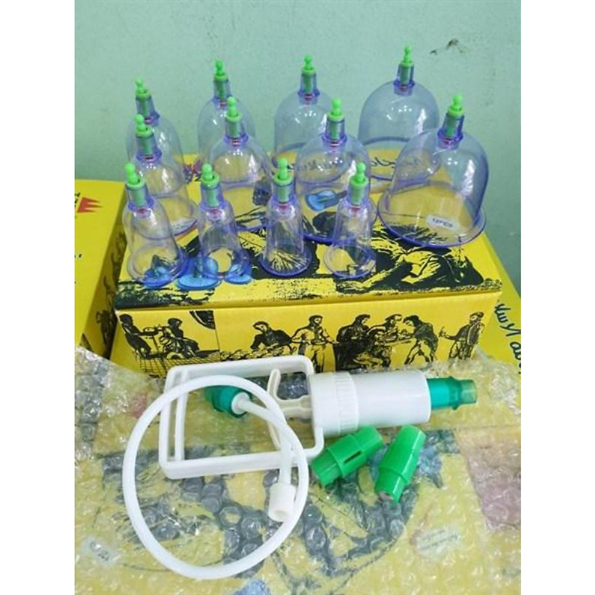 (Click Xem Clip)Bộ Giác Hơi 12 Ống Hút Chân Không,không cần dùng lửa-Đang HOT rần rần