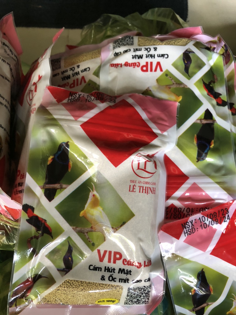 cám hút mật lê thịnh vip