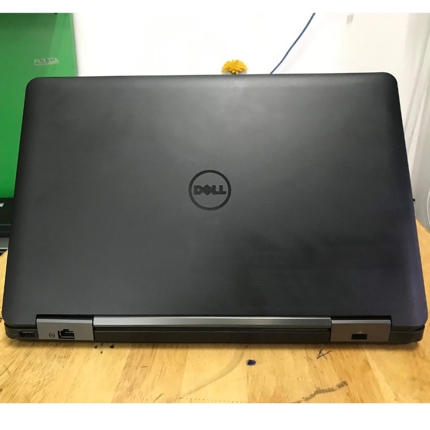 Laptop Dell Latitude E5540 mới 95-98% core i5 4300U RAM 4GB, ổ cứng SSD 128GB, màn hình 15.6" tặng bộ quà tặng trị giá 500k gồm cặp, sạc, chuột không dây, bàn lót di chuột - AIT Shop