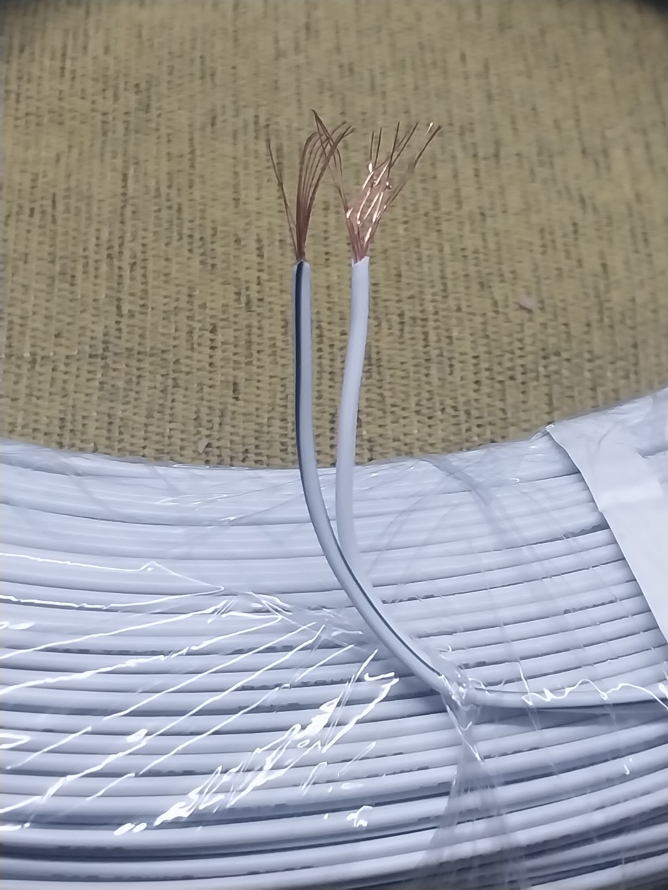 Dây điện - Dây loa xe hơi  bãi nhật (giá 1m)