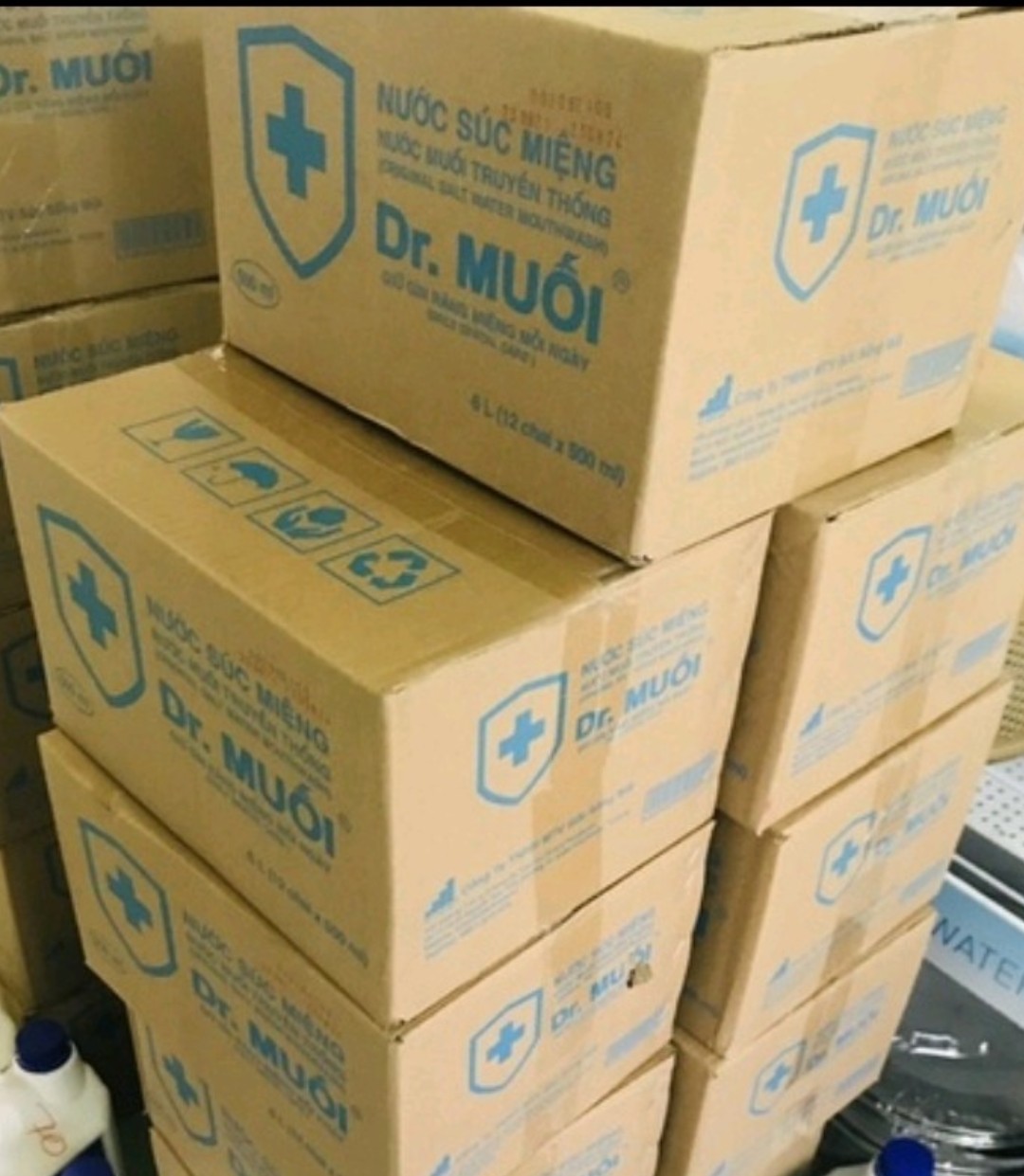 NƯỚC MUỐI SÚC MIỆNG DR . MUỐI 1000ML