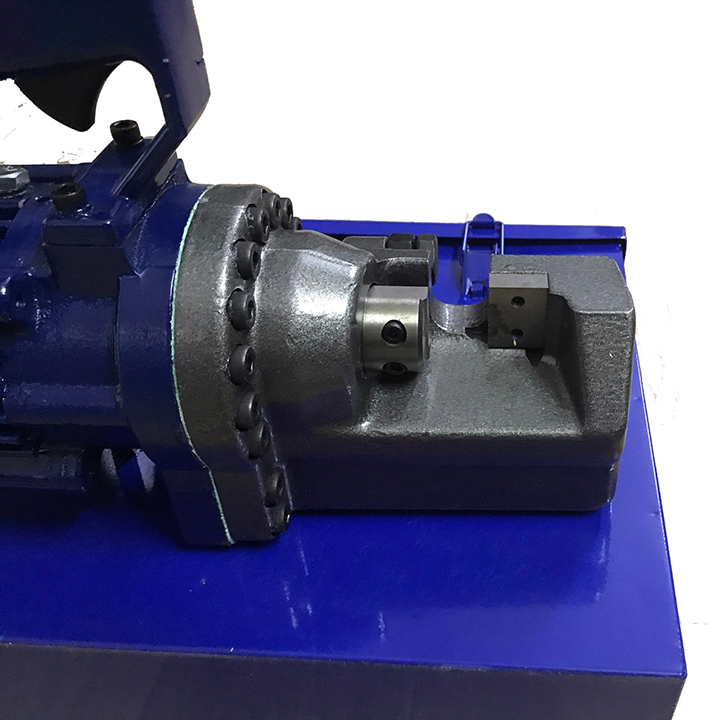 Máy Cắt Sắt Thuỷ Lực RC22 cắt phi 22 bảo hành 12 tháng