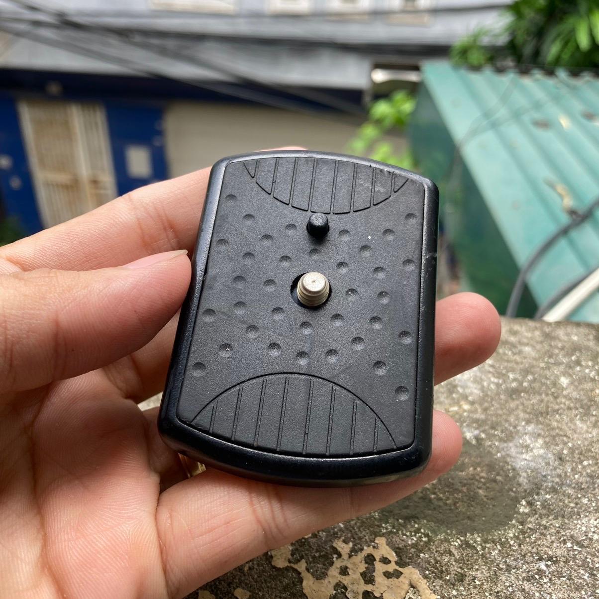 Slik quick release plate - for u5500, u6000, u6600, u8000 and u9000 tripods - đế thao tác nhanh chân máy ảnh slik