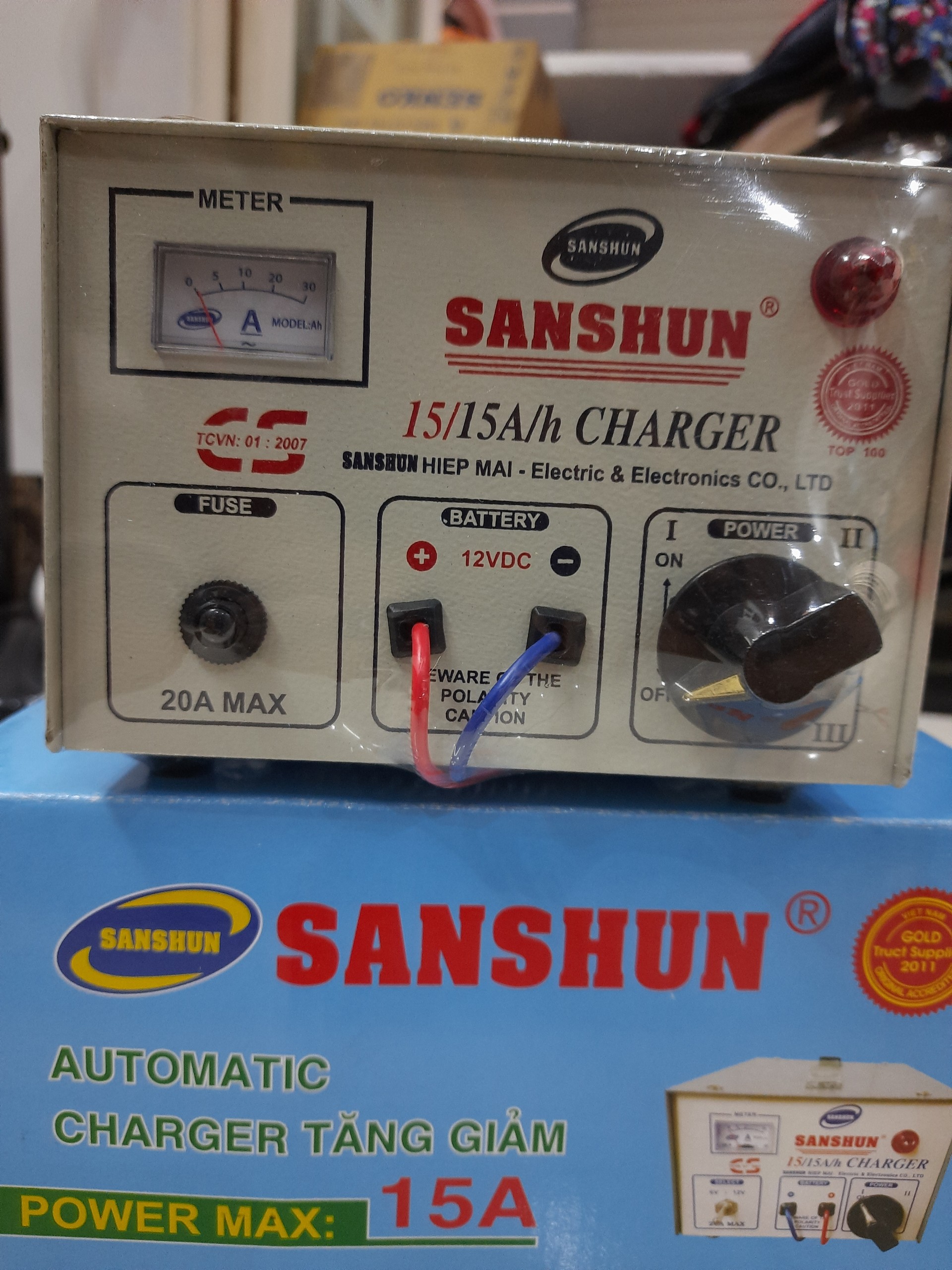 [HCM]SẠC BÌNH ẮC QUY SANSHUN 15AH ( nhà máy bỏ chế dộ 6v)