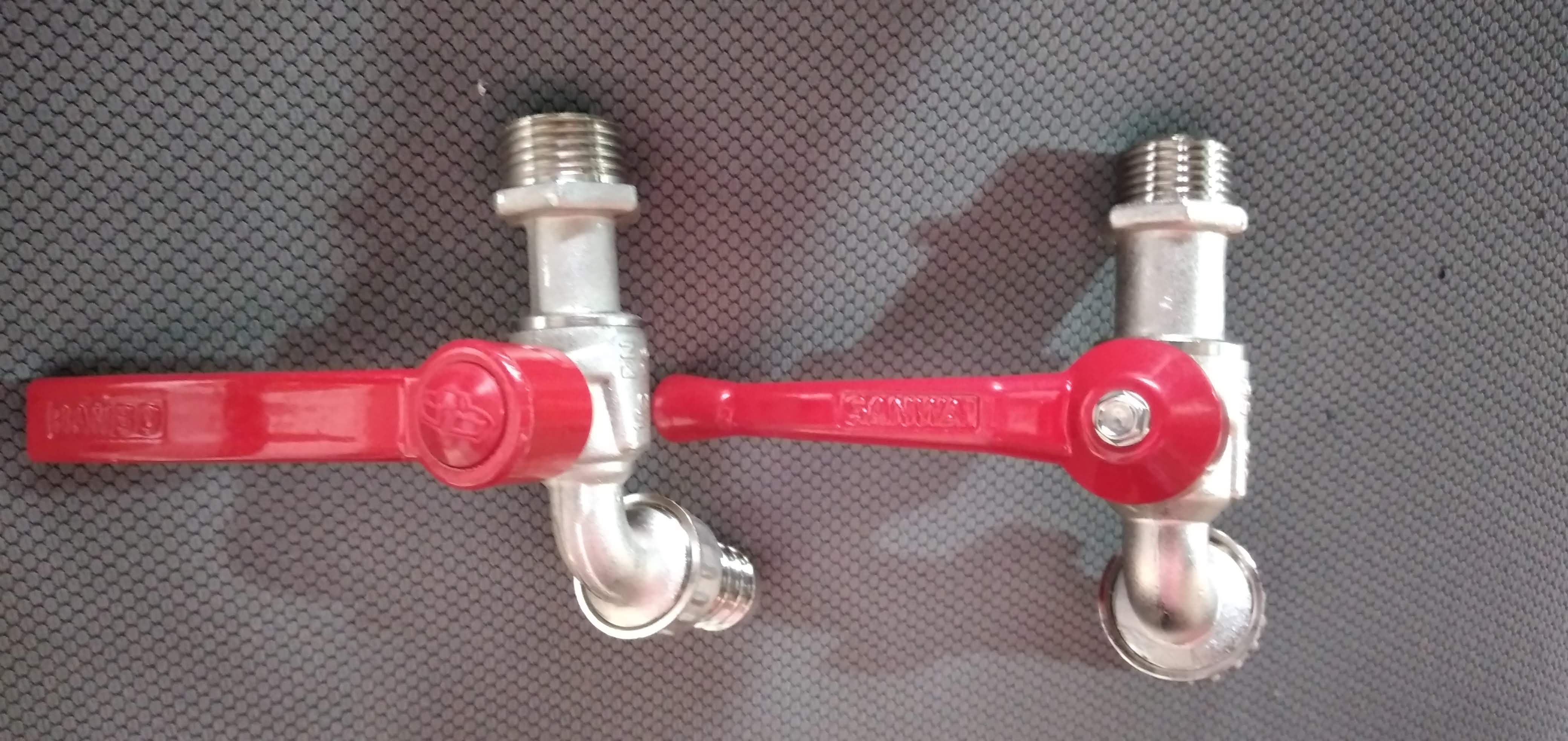 Vòi nước đầu dài Sanwa Thái Lan Phi 21mm Mã CKT15