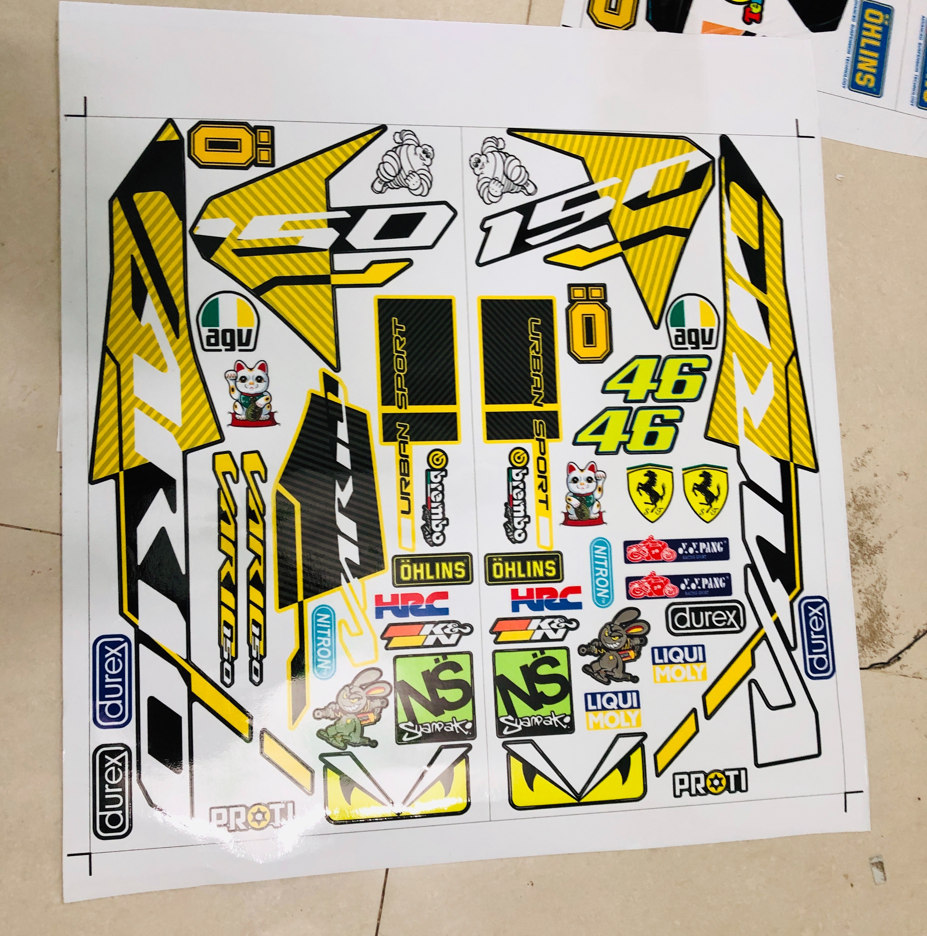 TemVario malay vàng đen tem