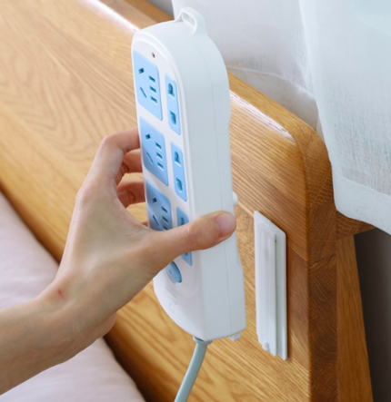 [HCM]Giá đỡ cố định ổ cắm điện dán tường tiện dụng