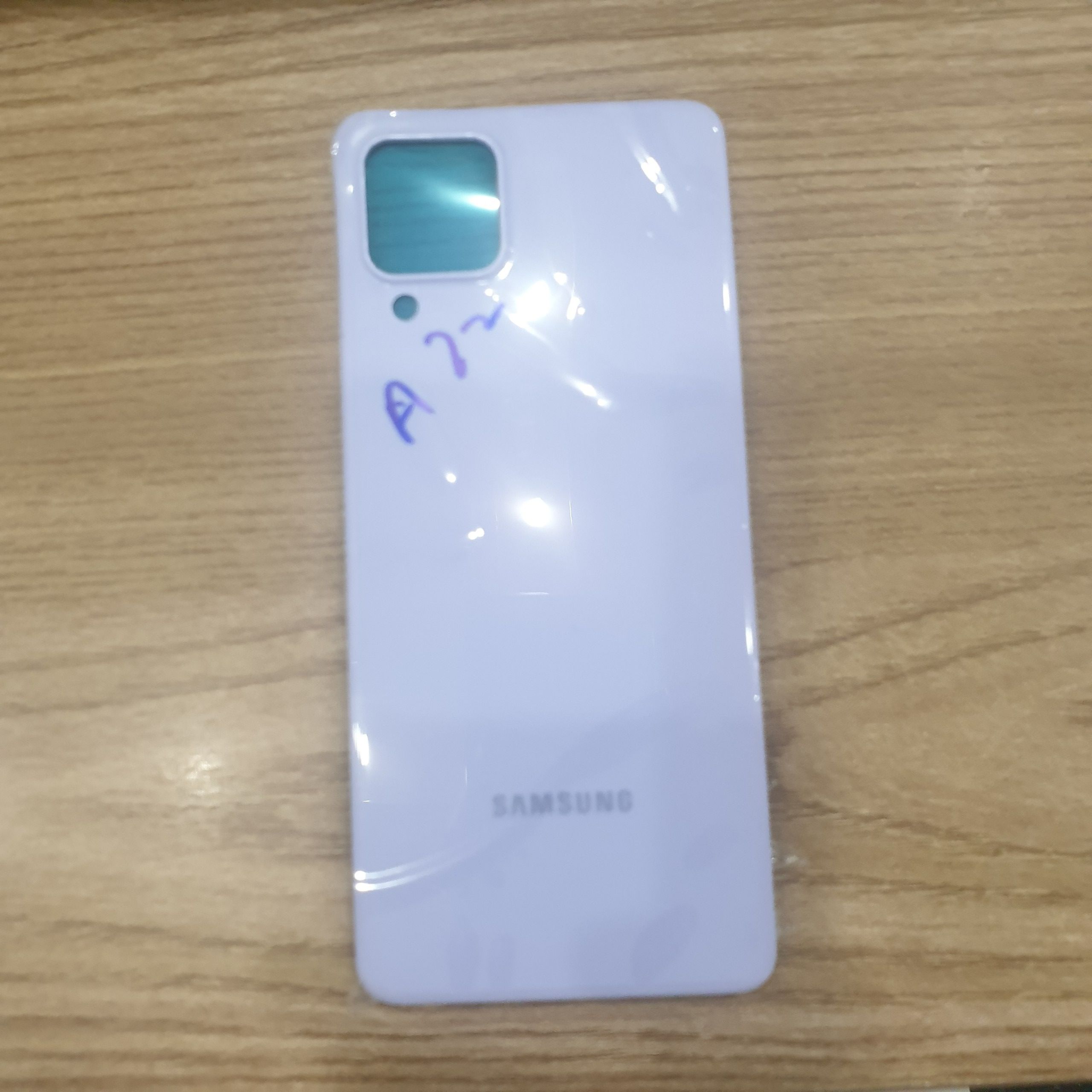 Nắp Lưng SS A22 4G / A225 (tặng kèm keo dán)