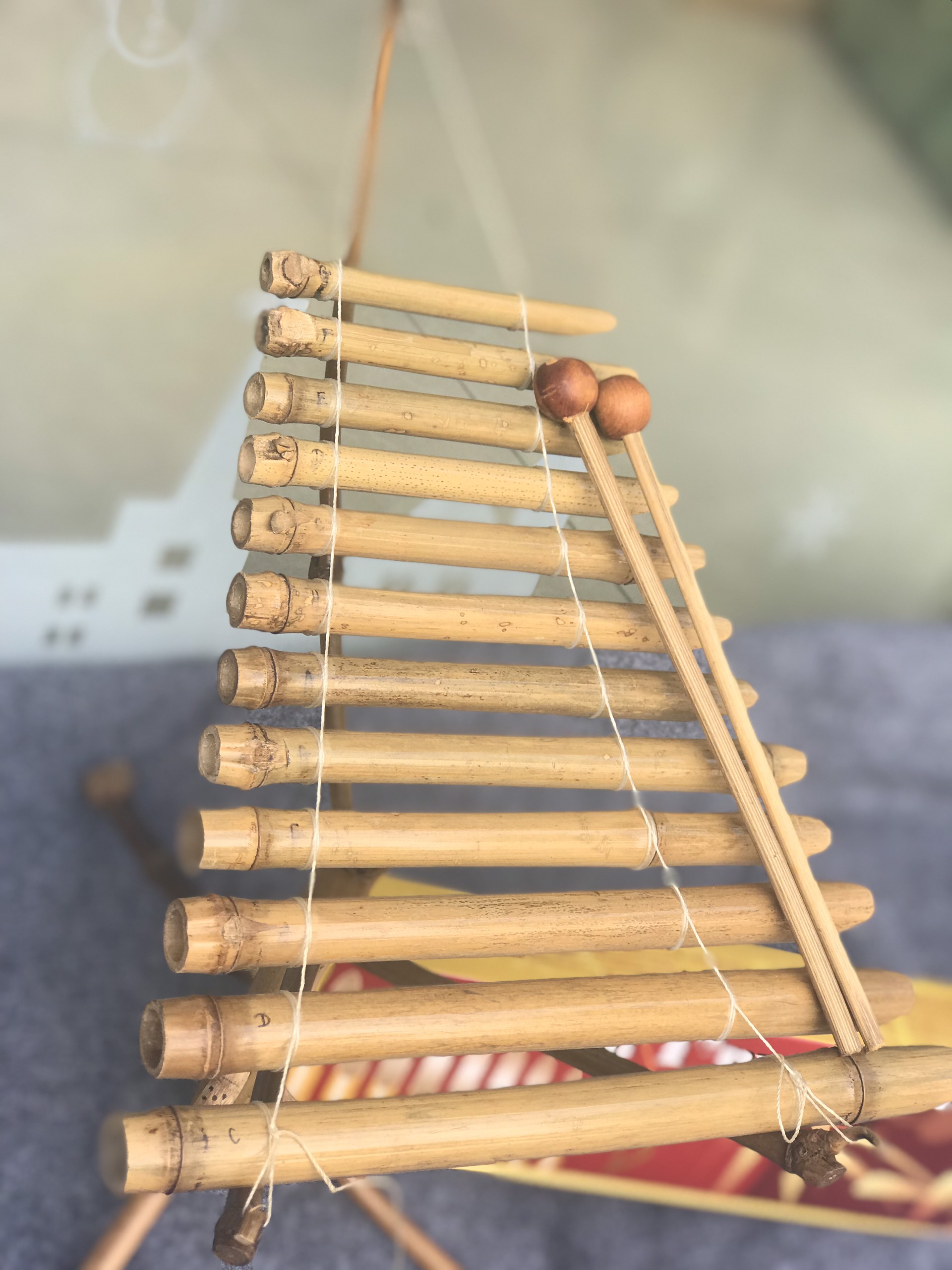 Đàn t ‘rưng mini dân tộc