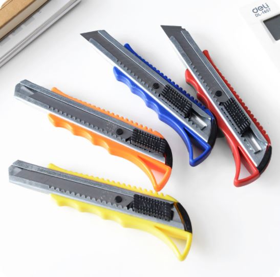 Dao rọc giấy văn phòng cỡ lớn tiện ích 15x3 cm
