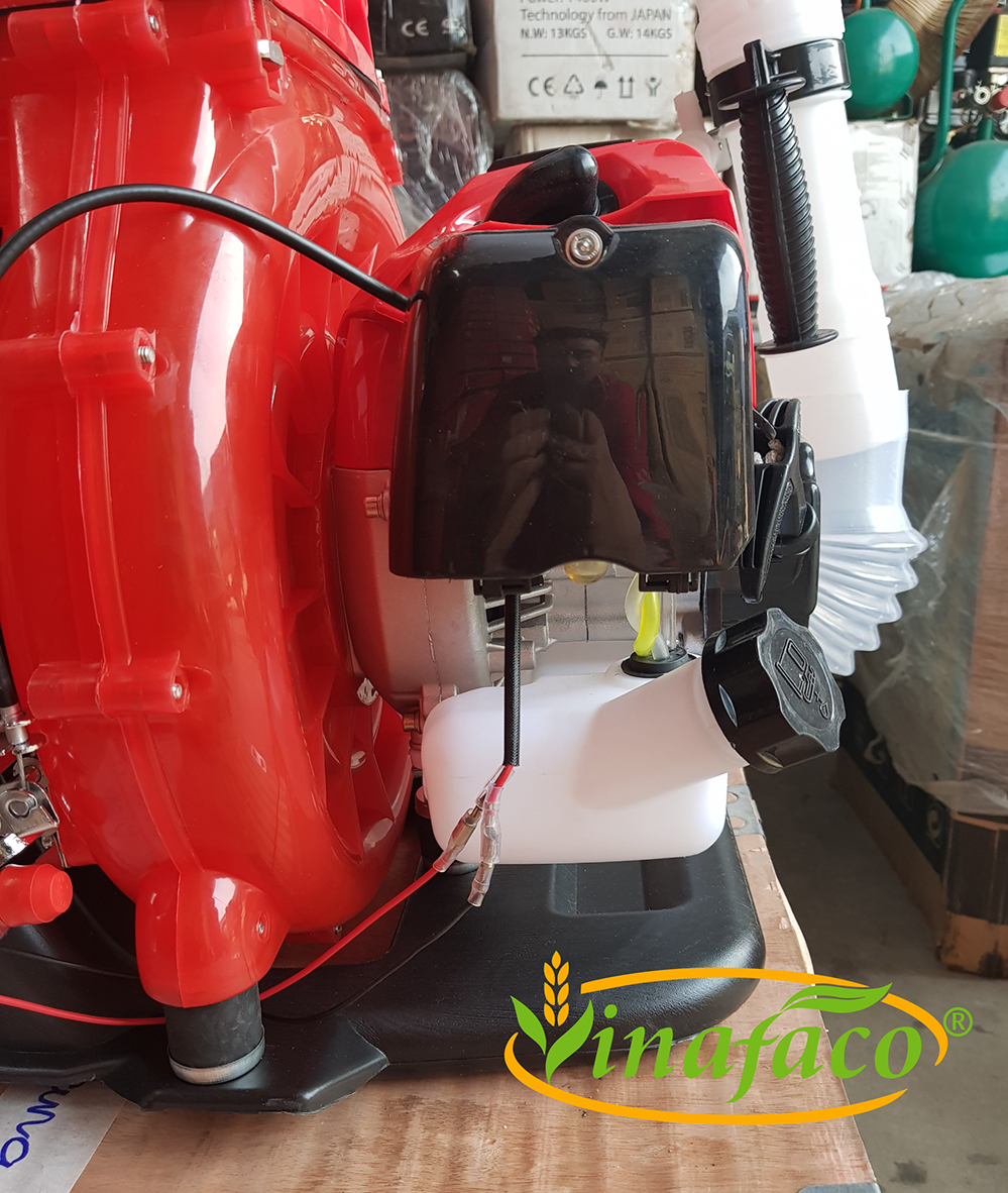 Bình Phun Xịt Xạ Phân 26L Oshima 3WF-3A-43