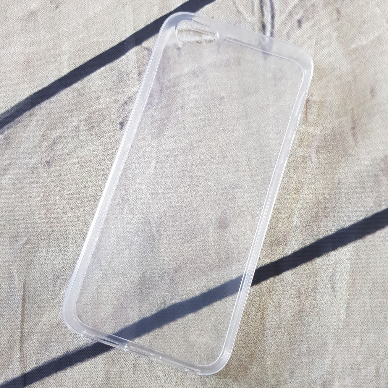 Ốp lưng nhựa dẻo trong suốt iPhone 5S