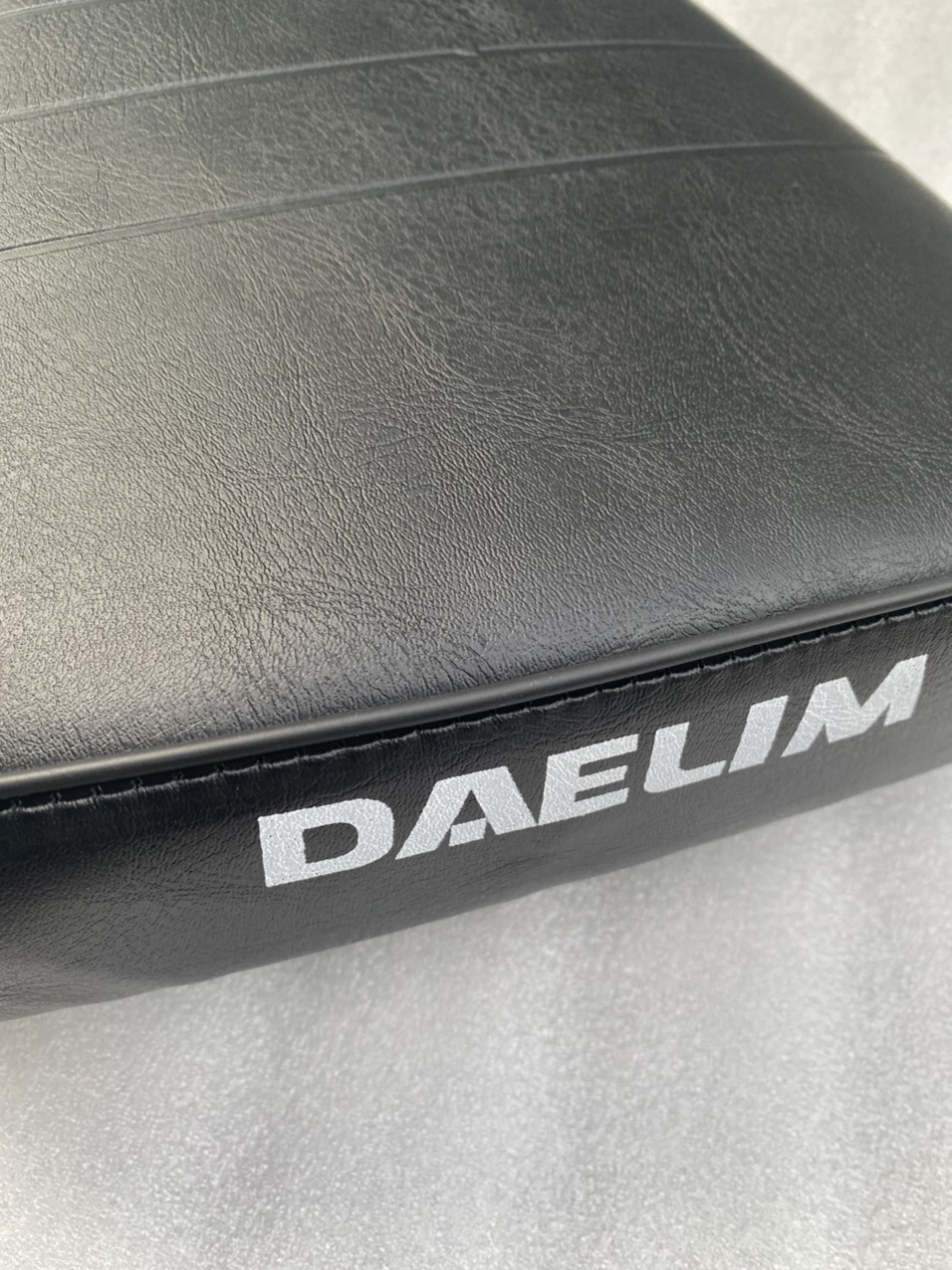 YÊN ( NỆM ) TRƯỚC XE CITI 100 DAELIM