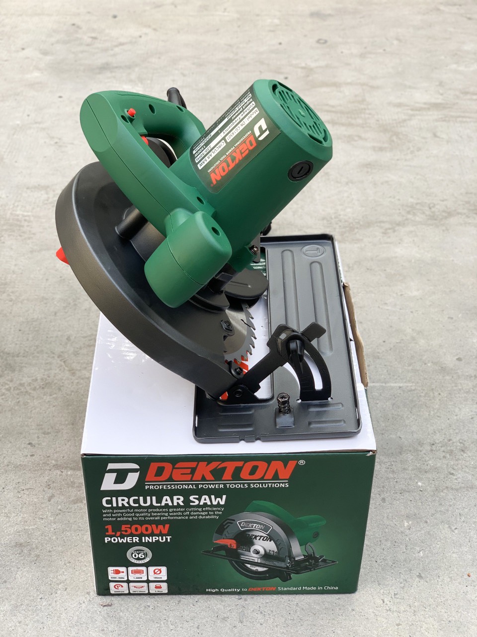 Máy cắt gỗ DEKTON 185mm 1500w