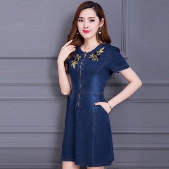 ĐẦM JEAN NGỰC THÊU HOA PHỐI TÚI D701701