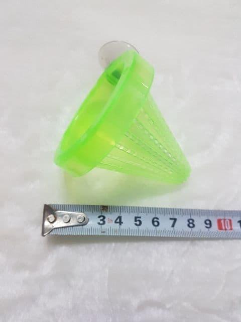 phễu nhựa rọ nhựa đựng trùng chỉ thức ăn cho cá cảnh