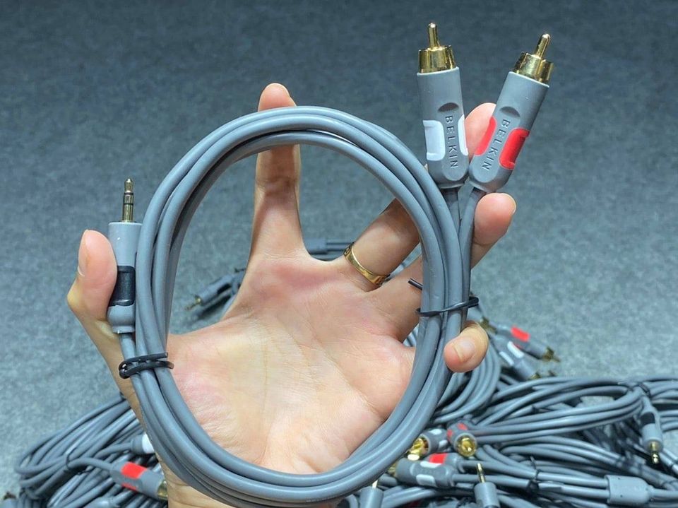 [HCM]DÂY 35LI RA 2 AV HÃNG BELKIN CỦA MỸ