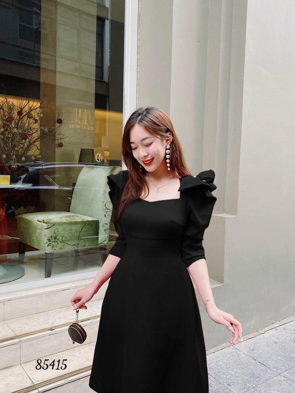 ĐẦM XÒE DỰ TIỆC CỔ VUÔNG TAY PHỒNG DỄ THƯƠNG