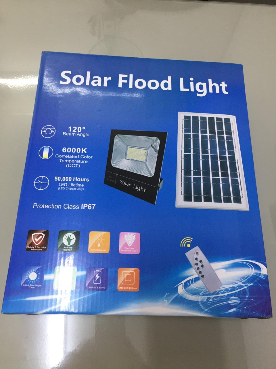 [HCM]Đèn pha năng lượng mặt trời 120W