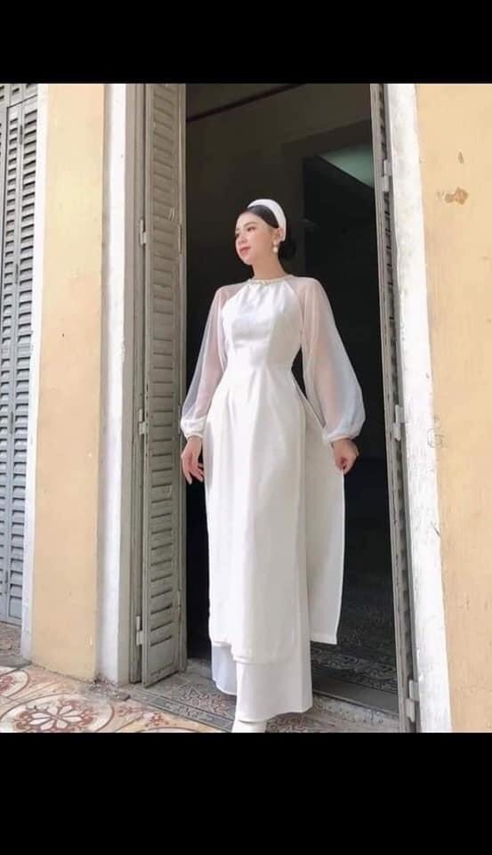 Áo dài cách tân màu trắng không mấn