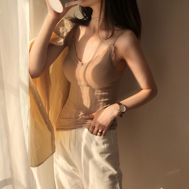 Áo 2 dây viền ren dáng dài hot hit