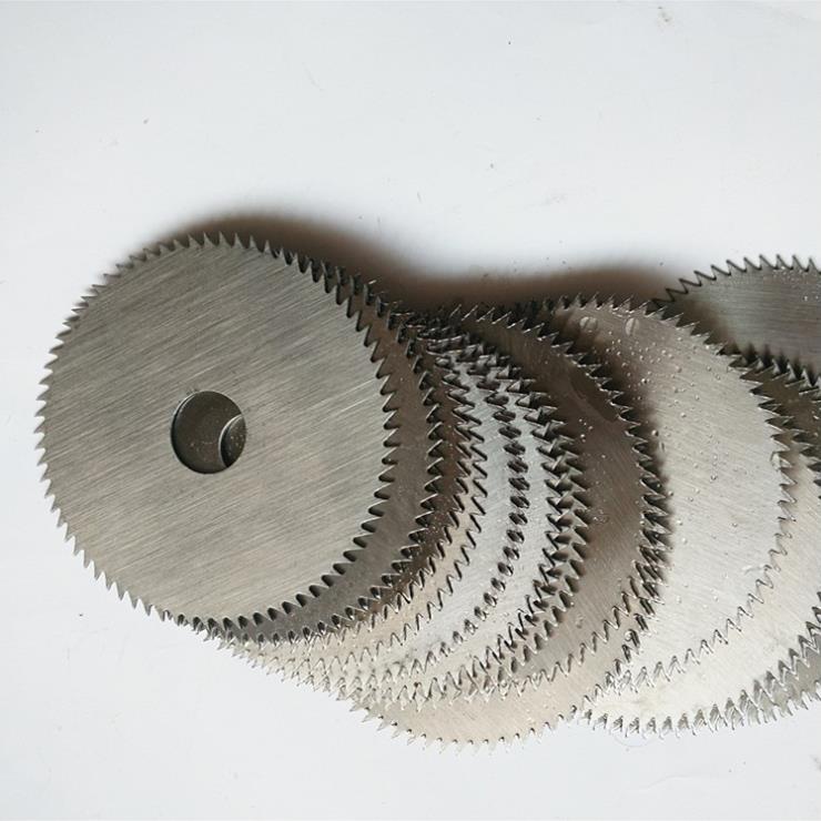 Đĩa cưa cắt gỗ đường kính 100-180 mm