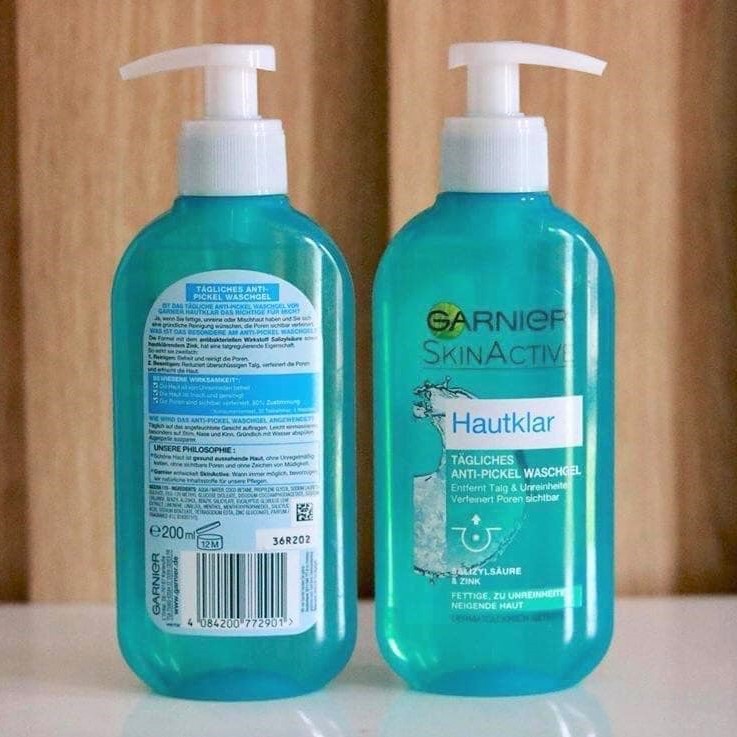 Sữa rửa mặt cho da nhờn và da mụn Garnier