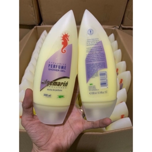 Sửa tắm cá ngựa 300ml 2 màu