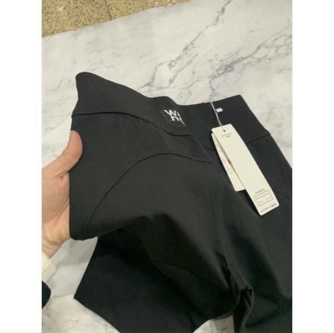 QUẦN LEGGING NGỐ NÂNG MÔNG WANG M310