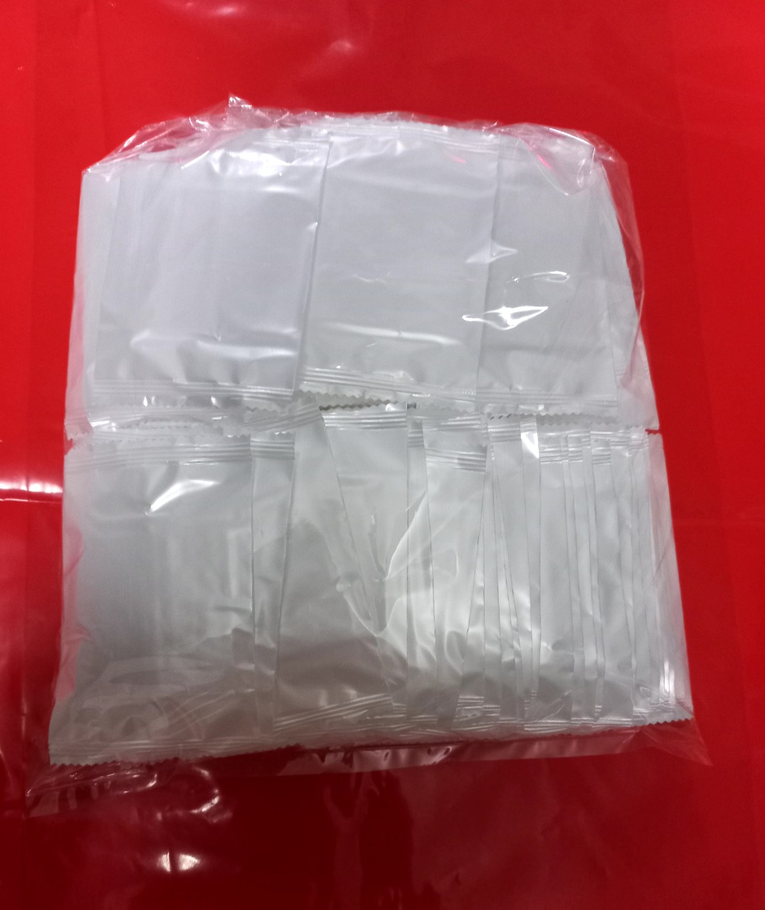 200 cái khăn lạnh, khăn ướt mini màu trắng