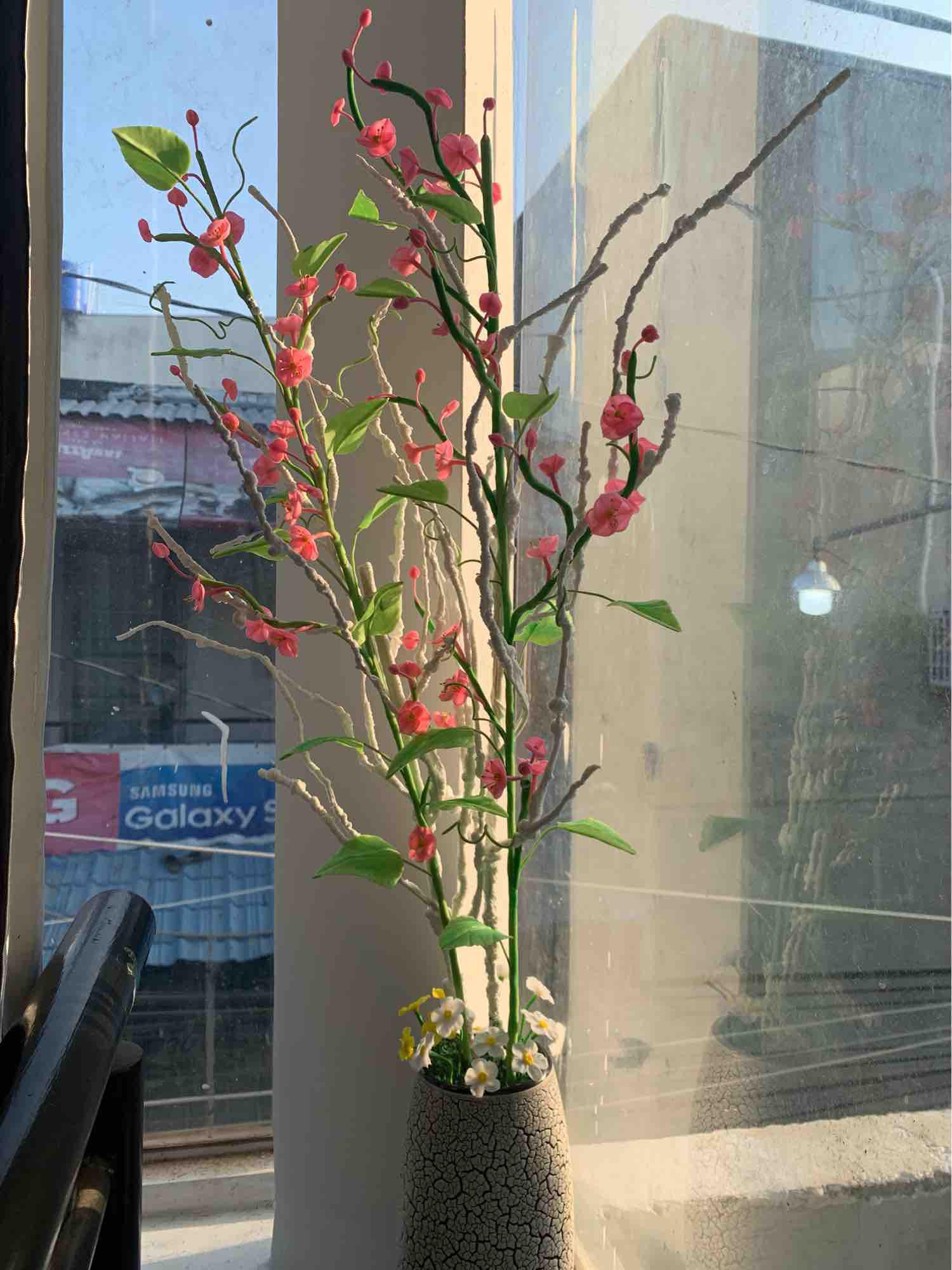 [HCM]Bình Hoa Tigôn để bàn đất sét