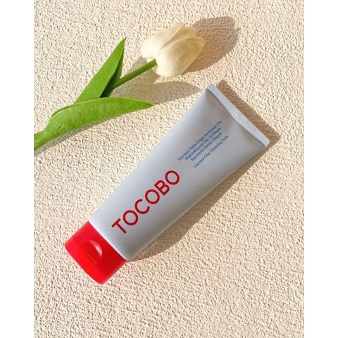Sữa rửa mặt tạo bọt tinh chất dừa tự nhiên tocobo coconut clay cleansing foam 150ml