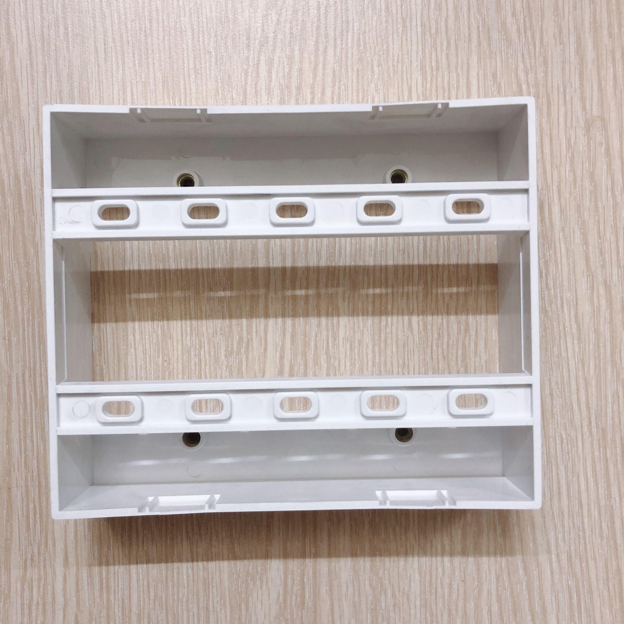 [HCM]Hộp nổi đôi ( đế nổi đôi ) MPE