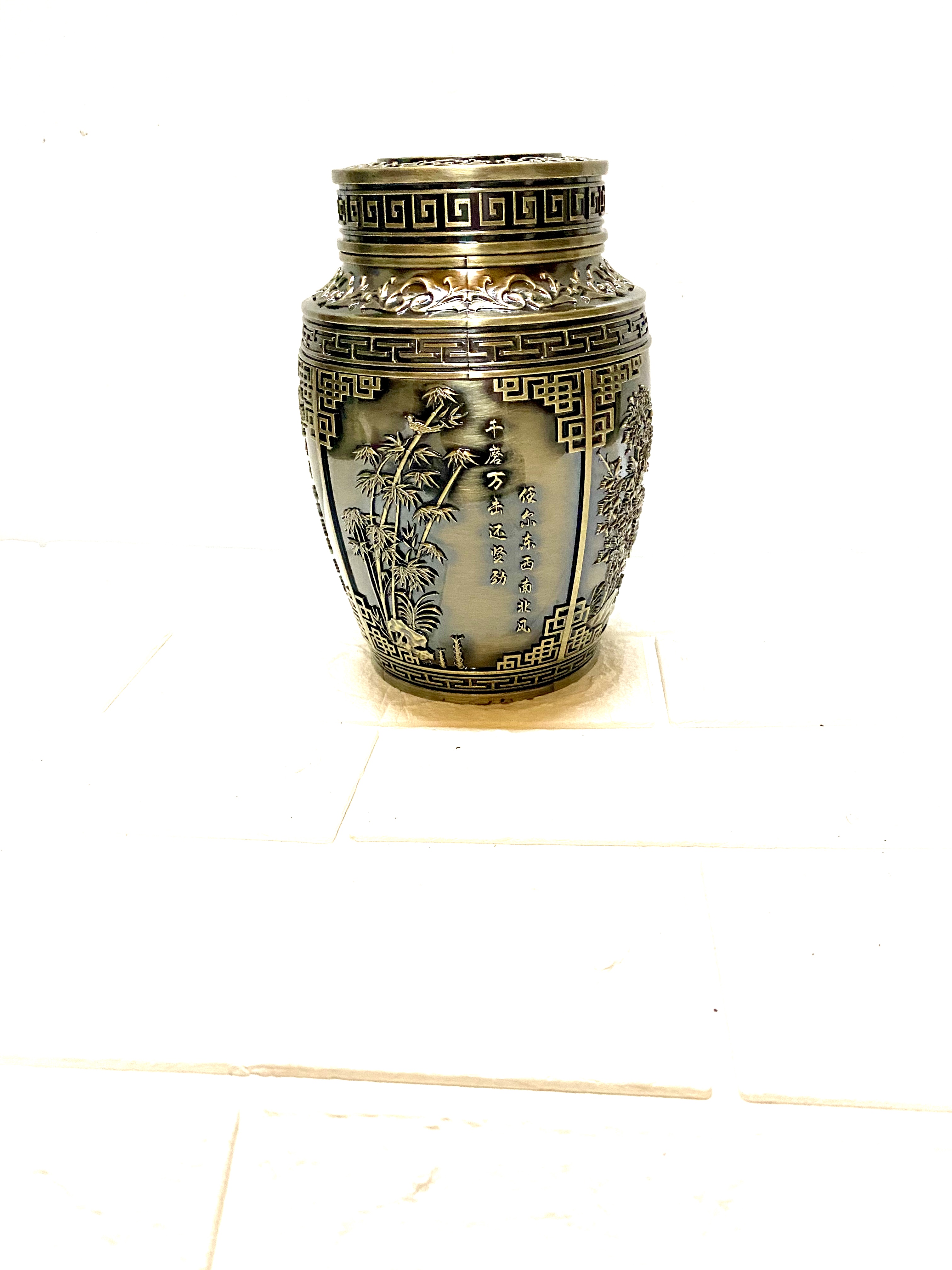 HỘP ĐỰNG CHÈ CAO CẤP CHẤT LIỆU BẰNG ĐỒNG
