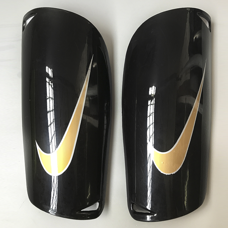 Ống đồng bảo vệ ống chân nike f1