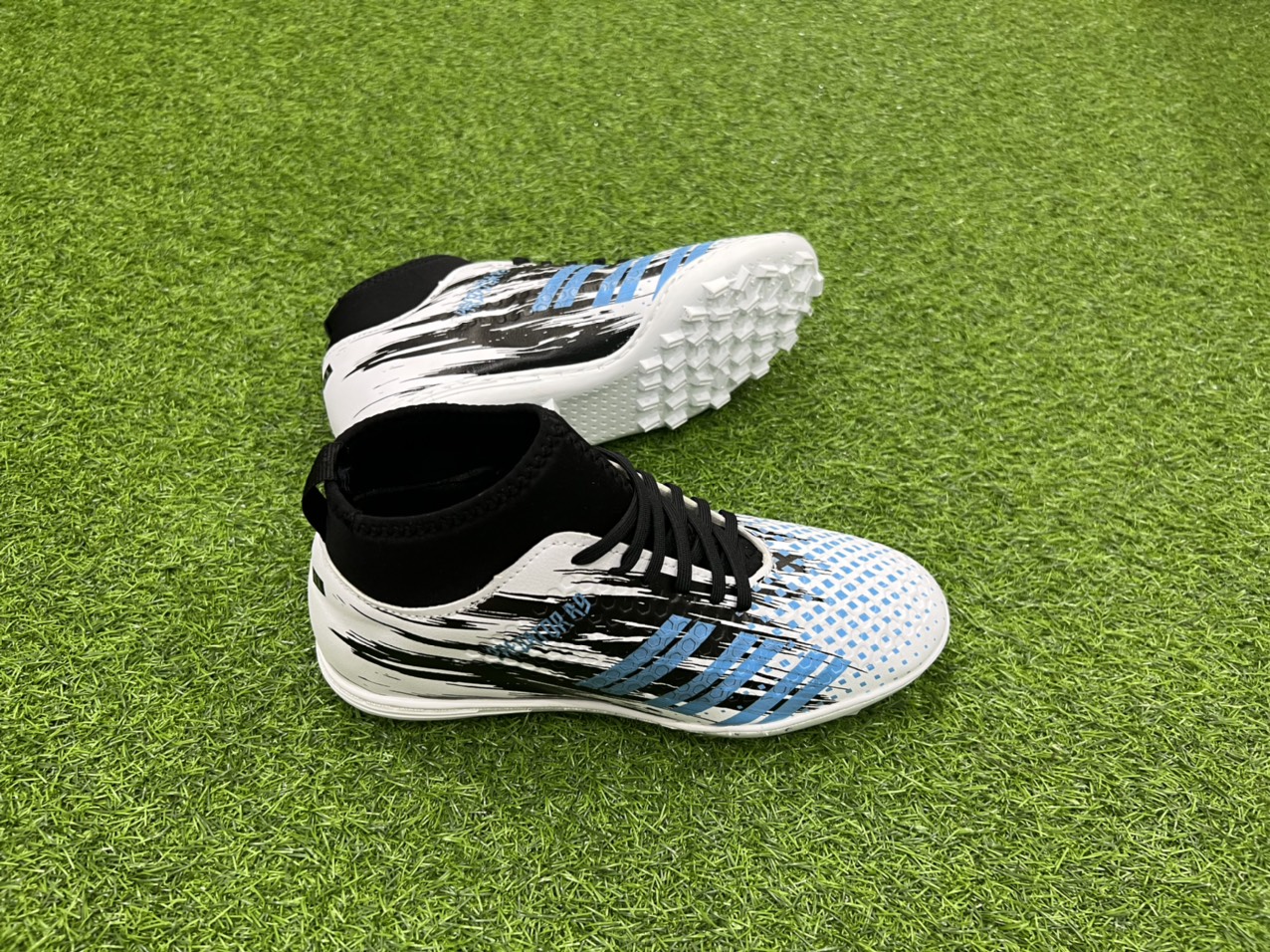 Giày bóng đá ARAFOOTBALL cổ cao - khâu full đế