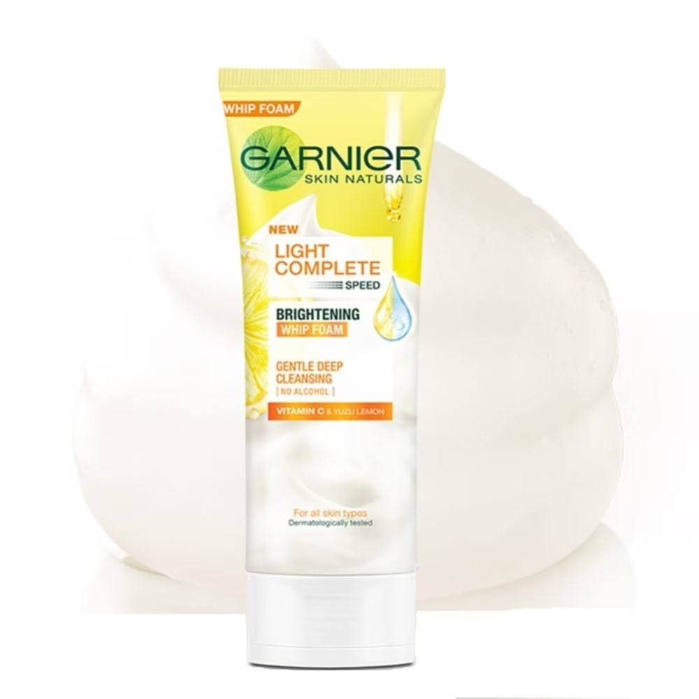 Sữa Rửa Mặt Dạng Bọt Garnier Light Complete Speed Brightening Whip Foam 100ml