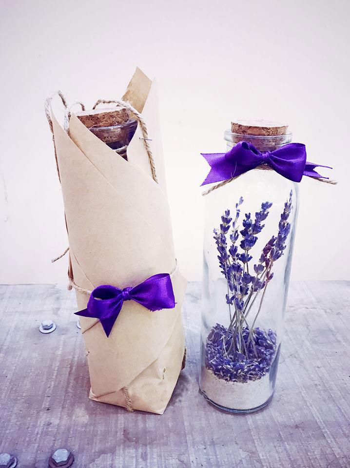 Lọ hoa lavender