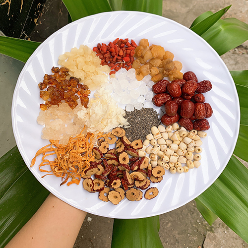 Set chè dưỡng nhan tuyết yến 10 vị nấu 4 người ăn