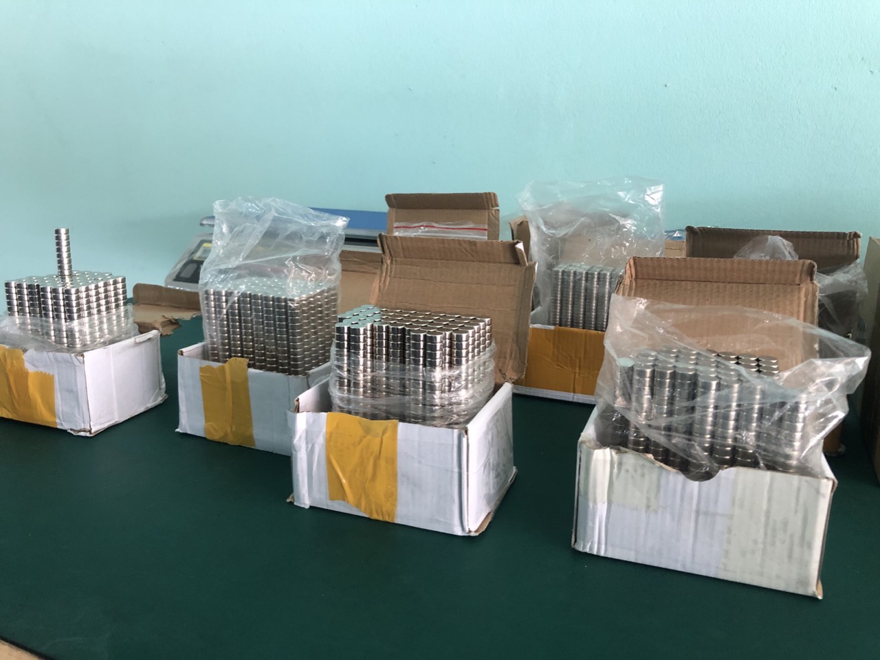 Bộ 20 nam châm viên tròn 10x5mm