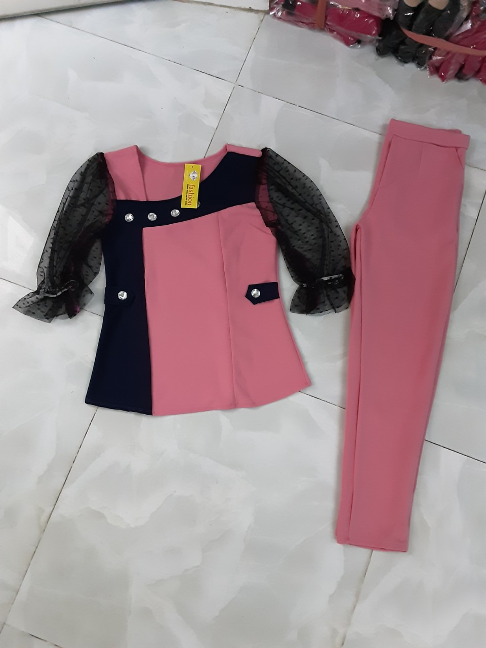 SÉT BỘ THUN CÁT HÀN TAY PHỐI LƯỚI MỀM MỊN. MÃ CH84