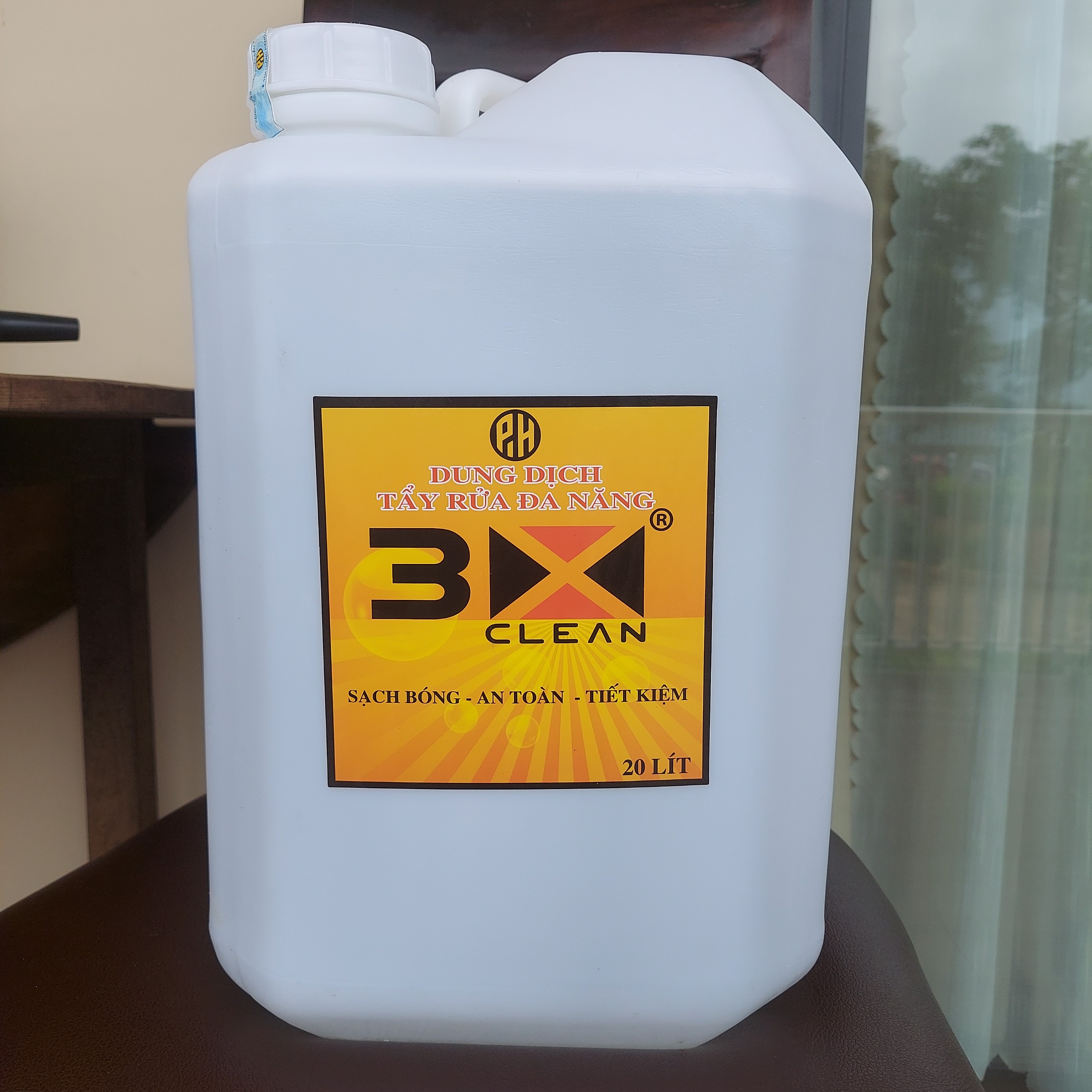 NƯỚC TẨY RỬA ĐA NĂNG 3X CLEAN CAN 20 LÍT