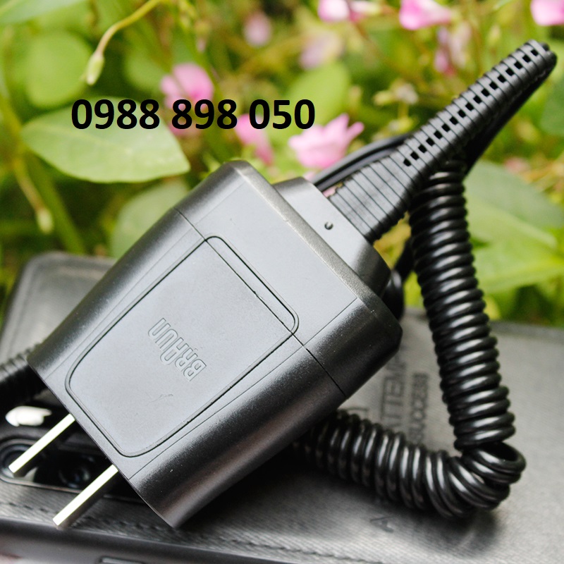 bộ sạc máy cạo râu braun