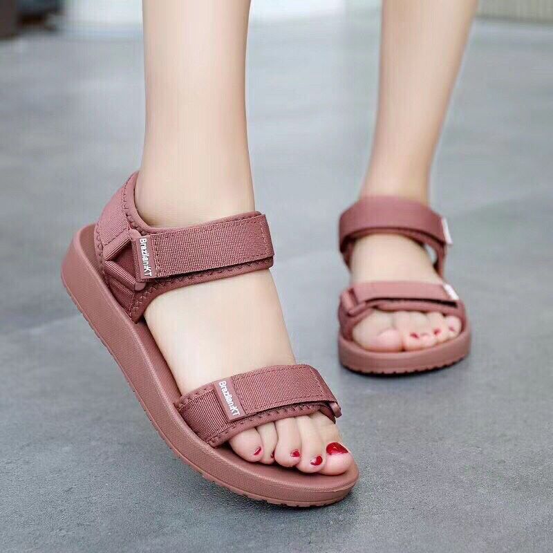 [HCM]Giày sandal nữ