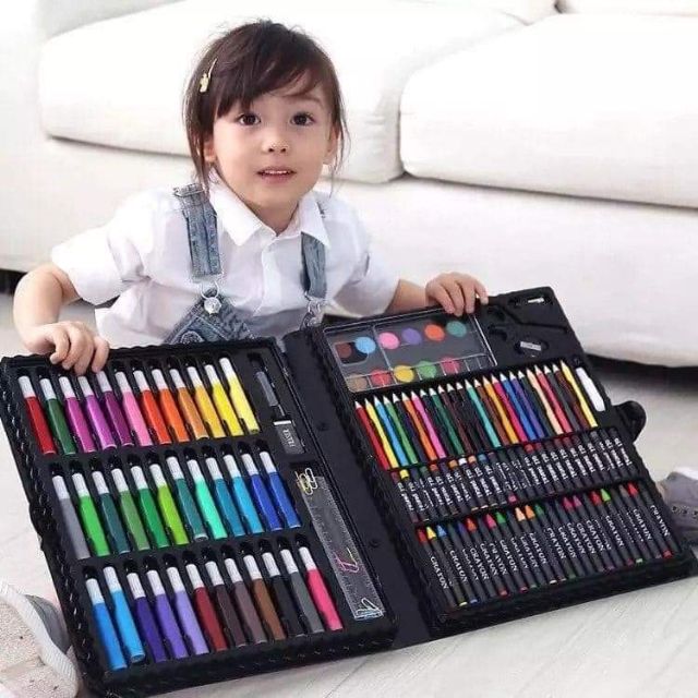 Bộ màu 150 chi tiết cho bé