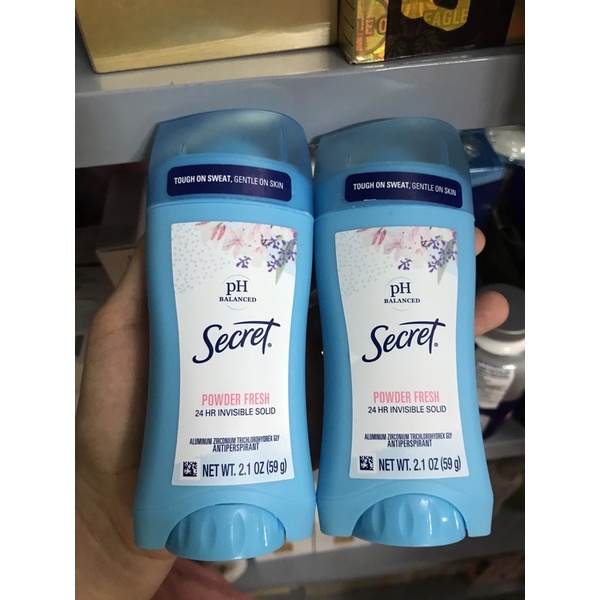 Sáp lăn nách khử mùi Secret pH Balanced Invisible Solid
