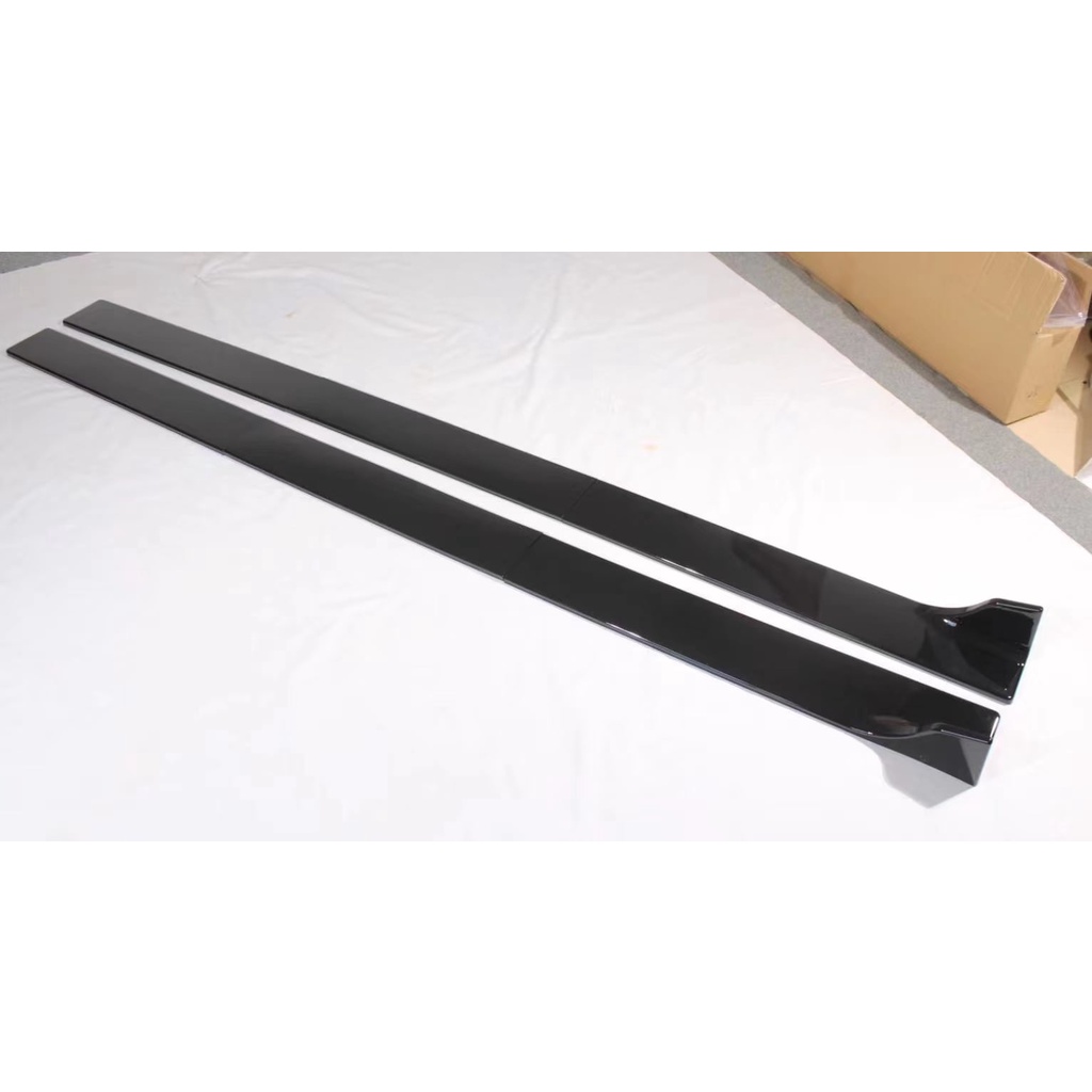 lip hông, ốp hông,lip sườn xe mazda3