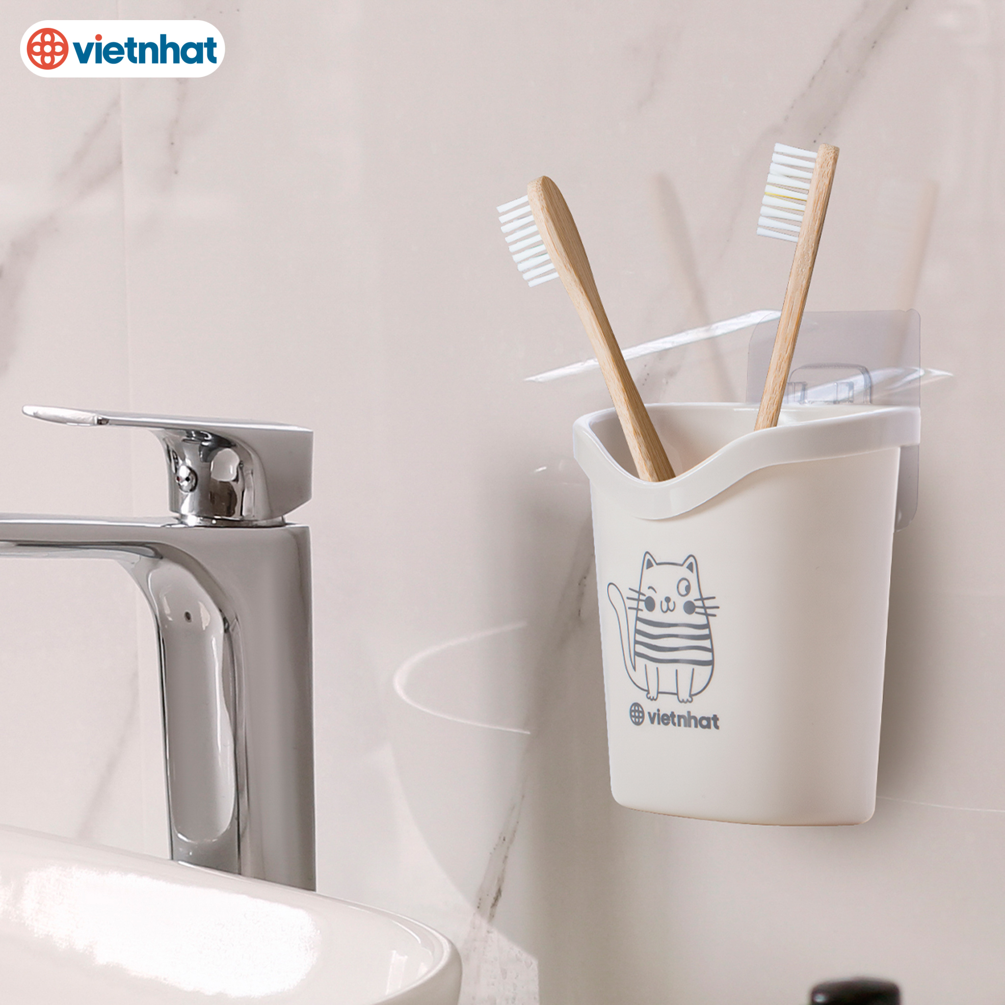 Cốc dán tường tiện ích 6370 Việt Nhật Plastic